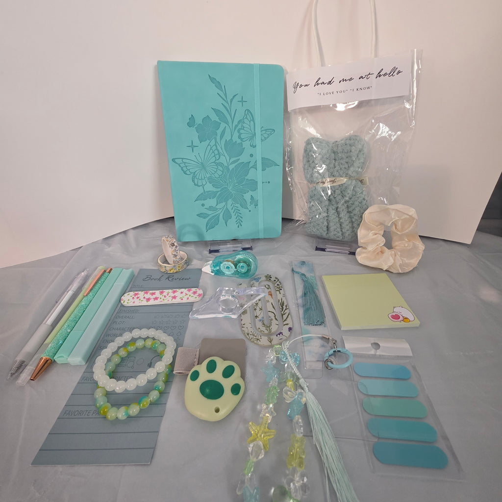 Classic Journal Bundle with mystery scoop (5)